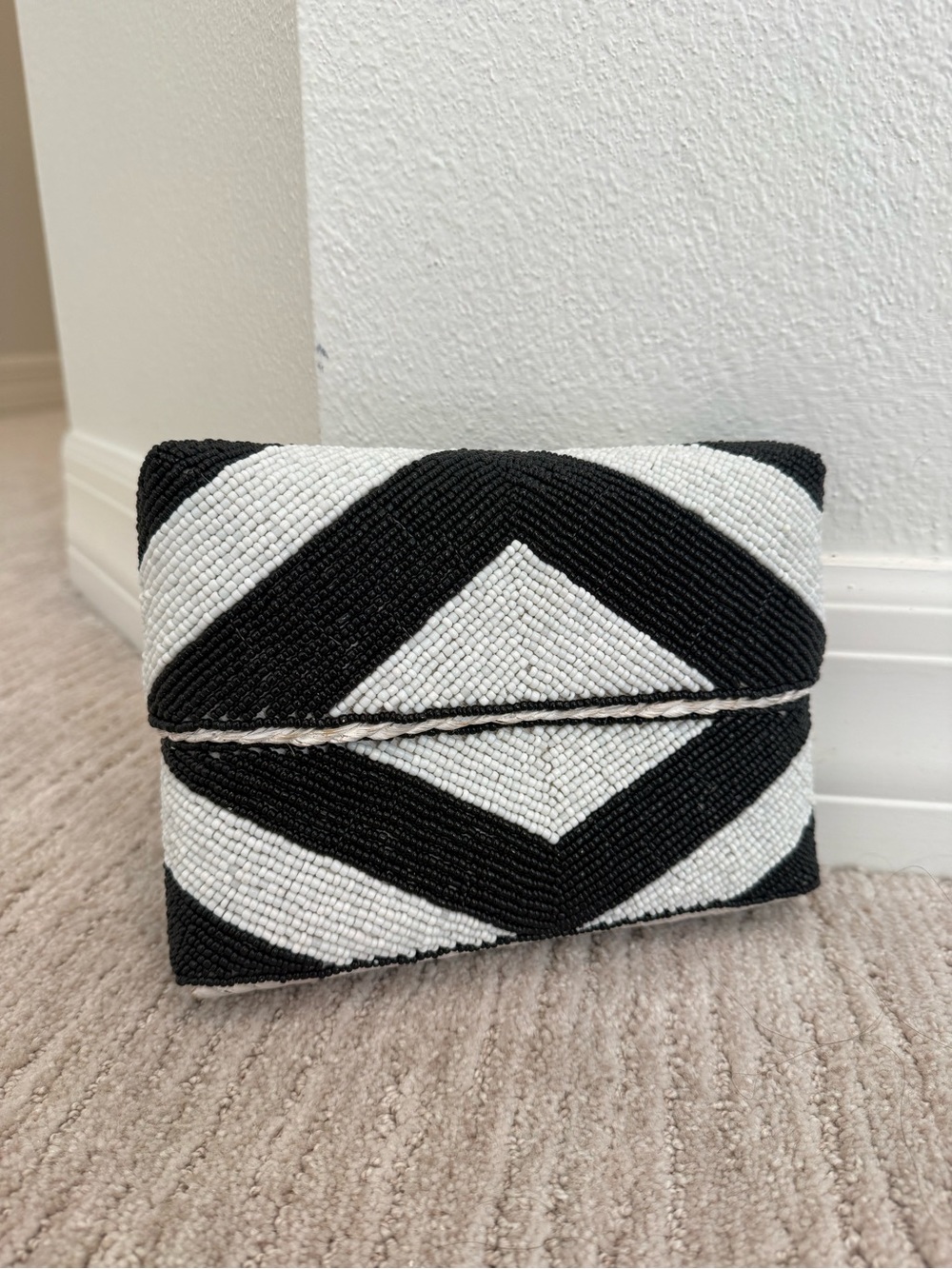 Poppy & Sage Beaded Envelope Clutch - Black & White